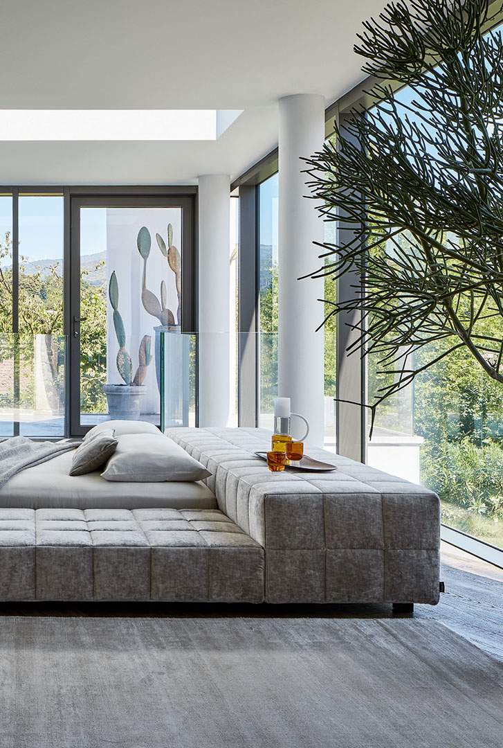 Bonaldo Squaring Bed