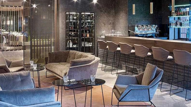 Saba New York Armchair