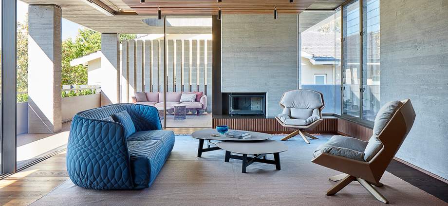 Moroso Phoenix Coffee Table