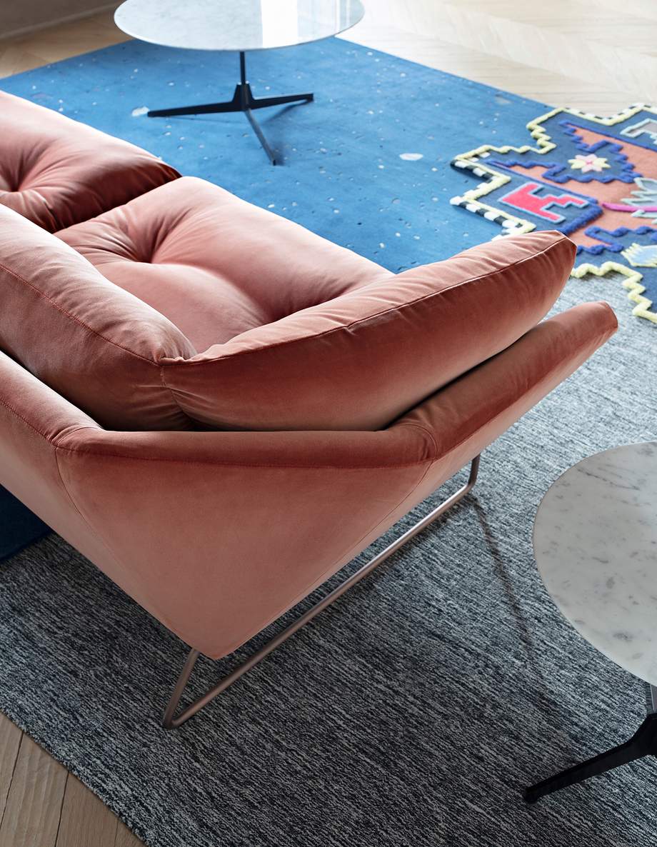 Saba New York Suite Sofa