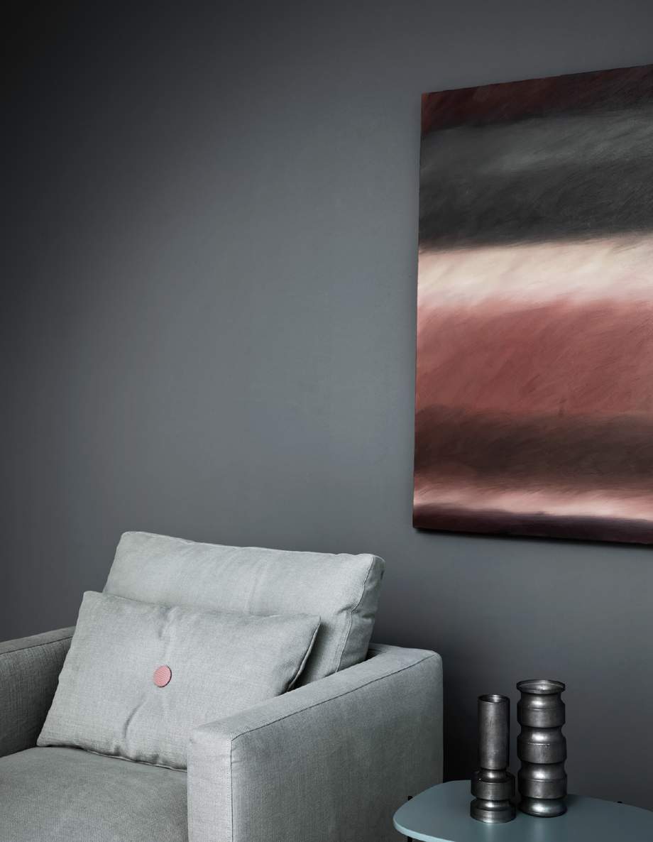 Saba Essentiel Armchair