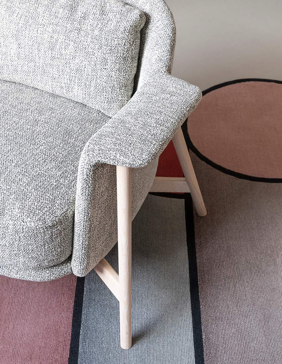 Saba Kepi Armchair