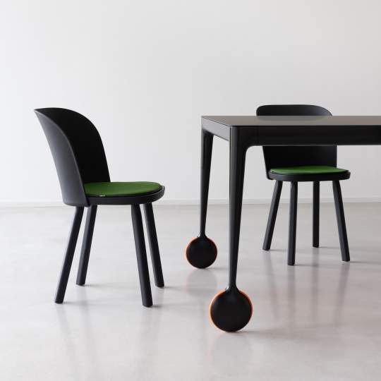 Magis Big_Will Table