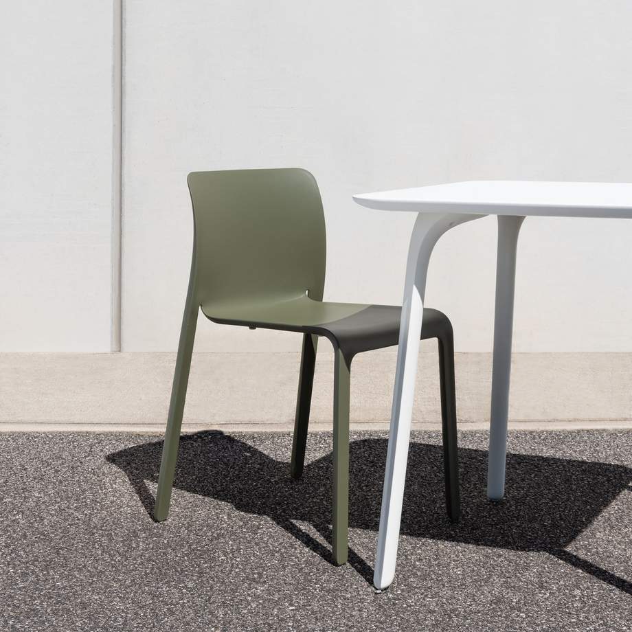 Magis First Table