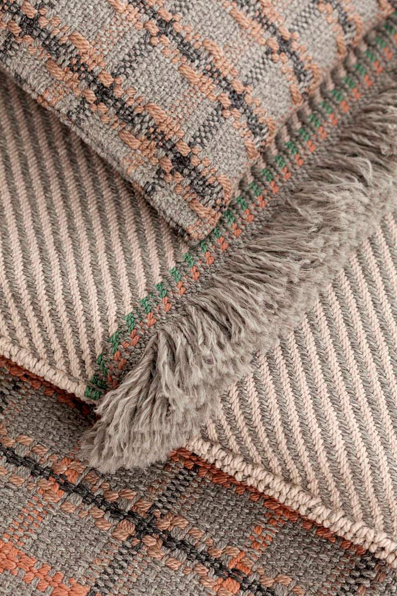 Gan Rugs Garden Layers