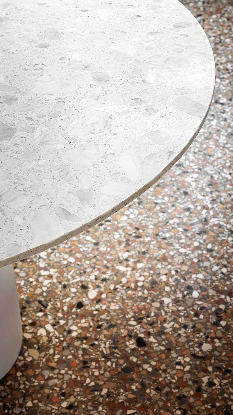 Miniforms Illo Table