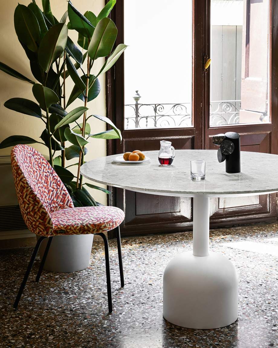 Miniforms Illo Table