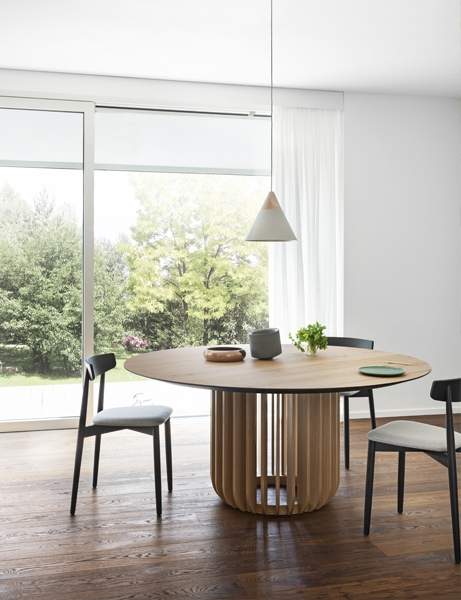 Miniforms Juice Table