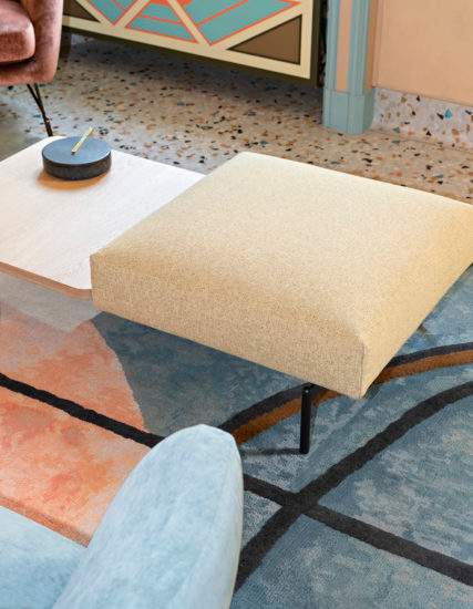 Saba Rendez Vous Sofa