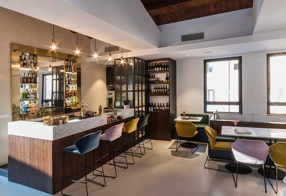 Saba New York Stool
