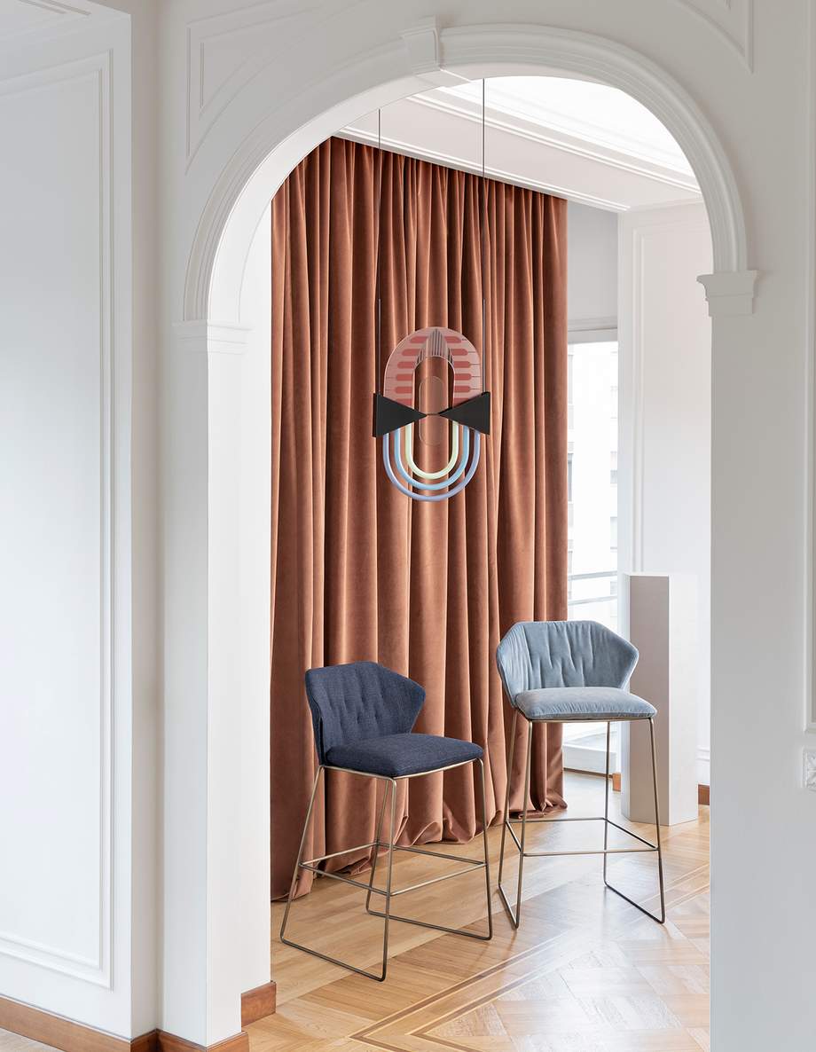 Saba New York Stool