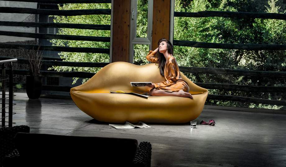 Gufram Bocca Sofa