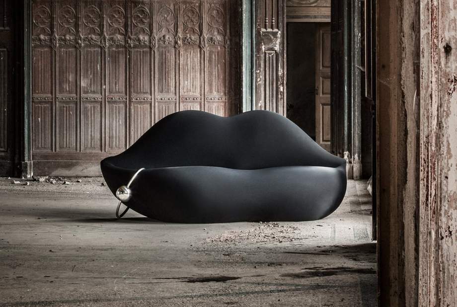 Gufram Bocca Sofa