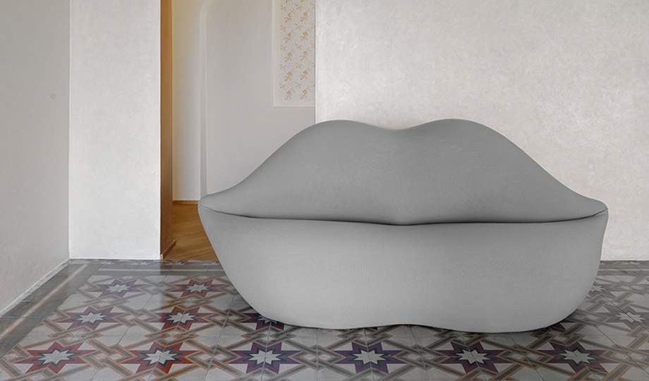 Gufram Bocca Sofa