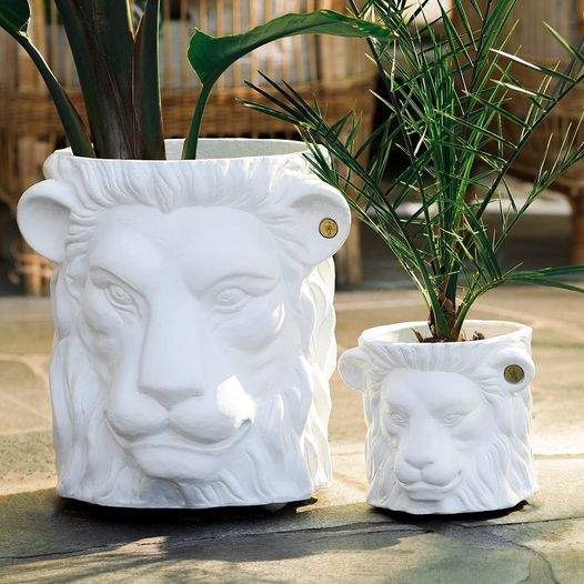 Garden Glory Lion Pot Small White
