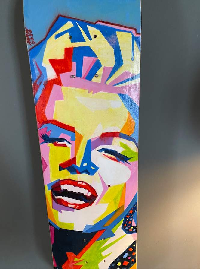 Marilyn Squared Skate