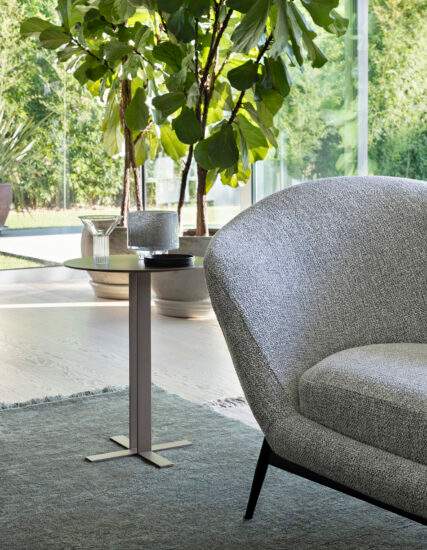 Saba Oltremare Sofa
