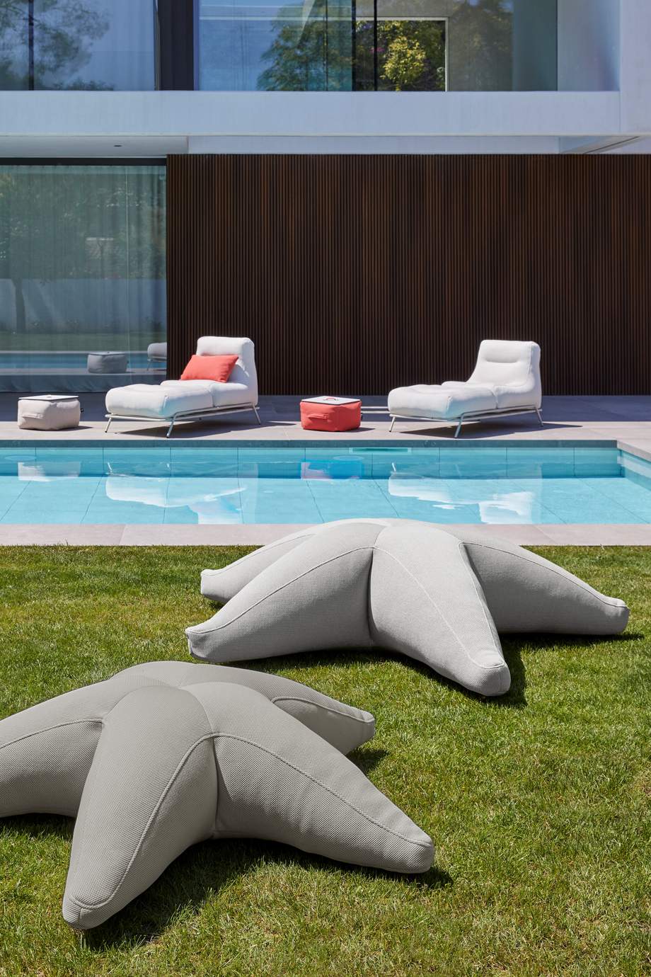 Ogo Starfish Pouf XL