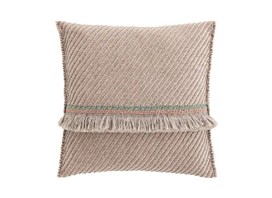 Gan Rugs Garden Layers Cushion Diagonal Almond-Ivory Big