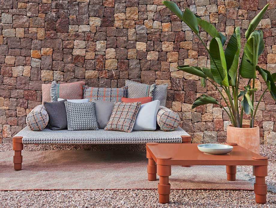 Gan Rugs Garden Layers Cushion Checks Terracotta Small 