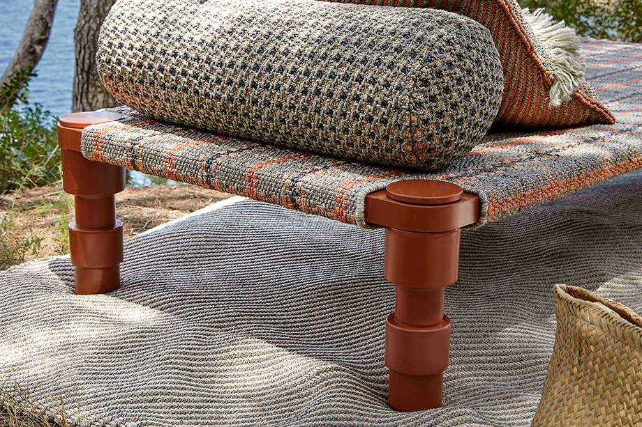 Gan Rugs Garden Layers Indian Bed Tartan Terracotta