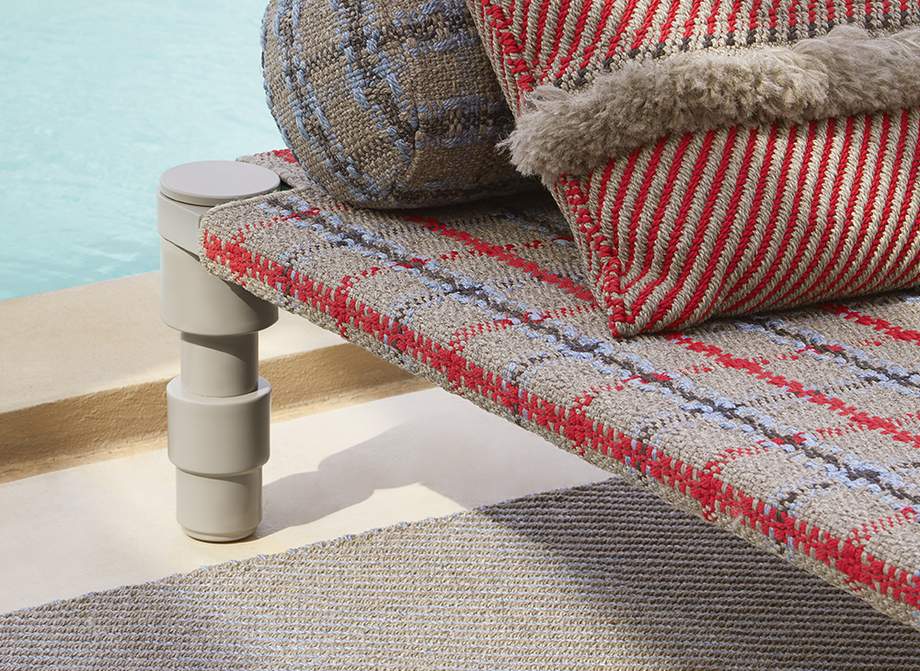 Gan Rugs Garden Layers Indian Bed Tartan Blue