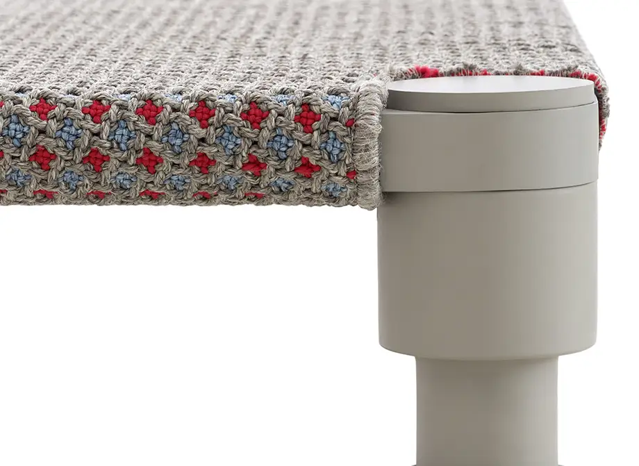 Gan Rugs Garden Layers Indian Bed Gofre Blue