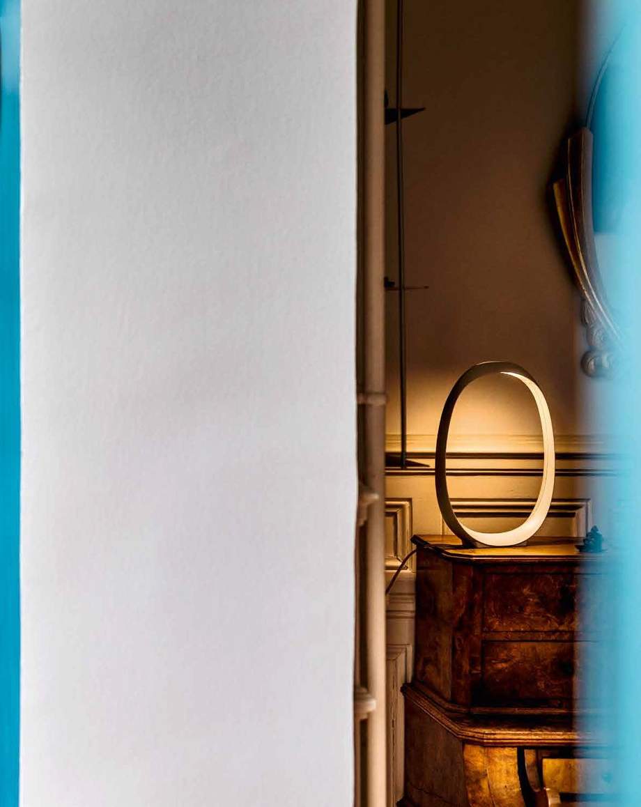 Foscarini Anisha Table Lamp