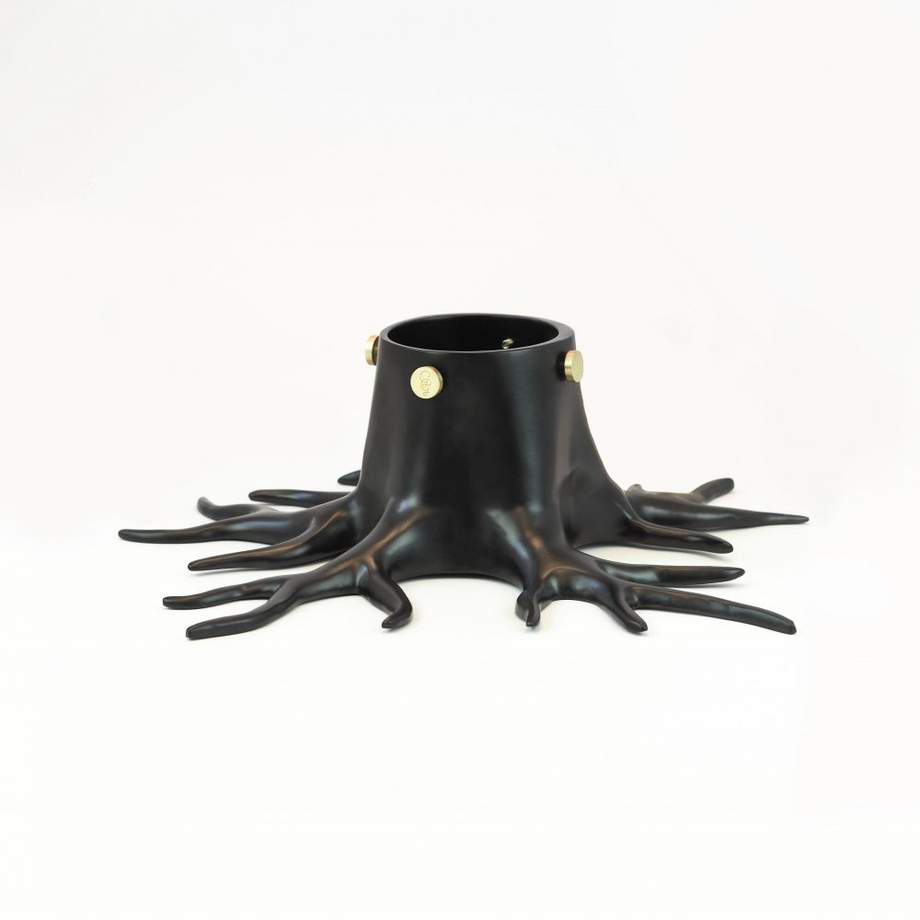 Garden Glory The Root Christmas Tree Stand Black