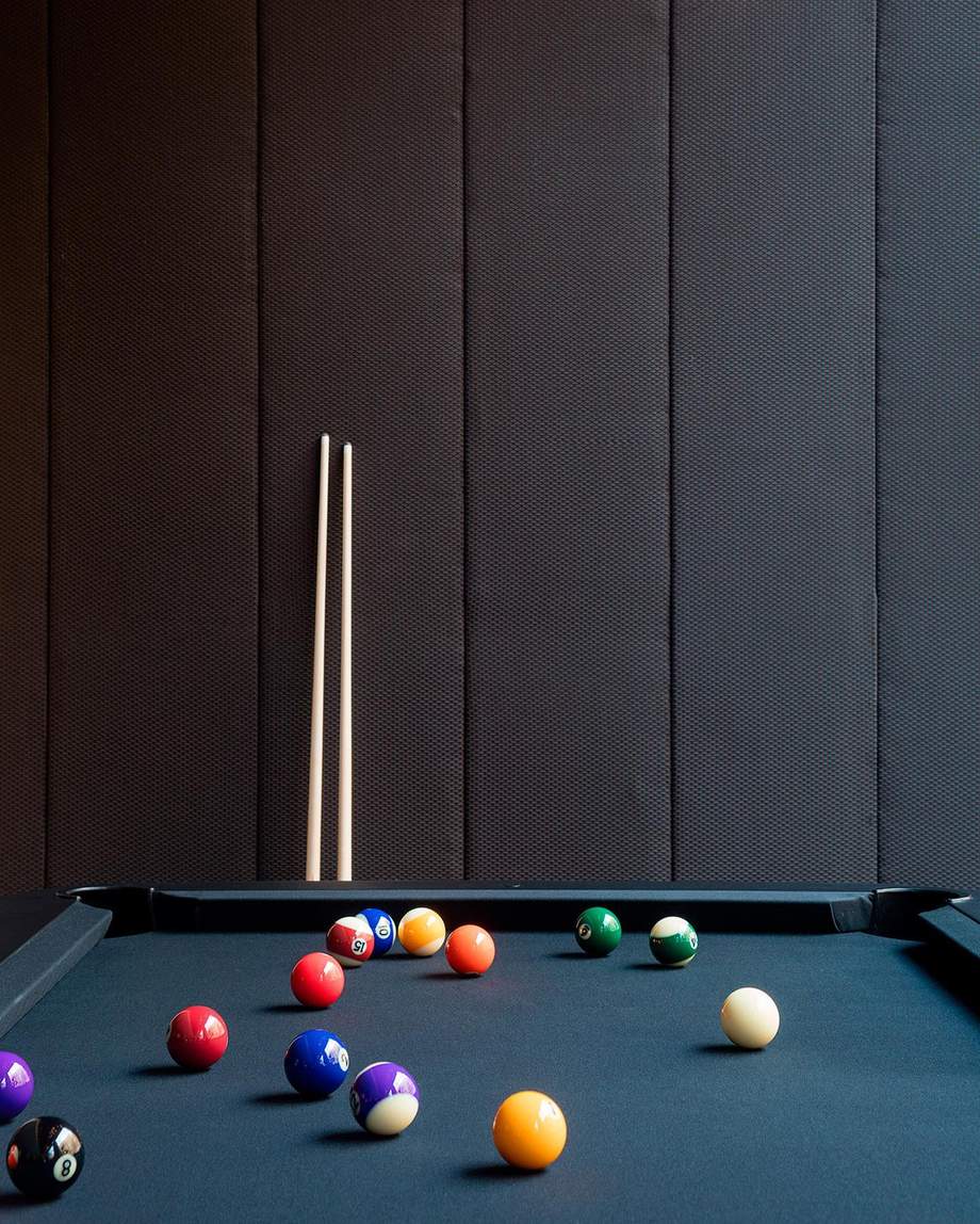 RS Barcelona RS Diagonal Pool Table - Indoor