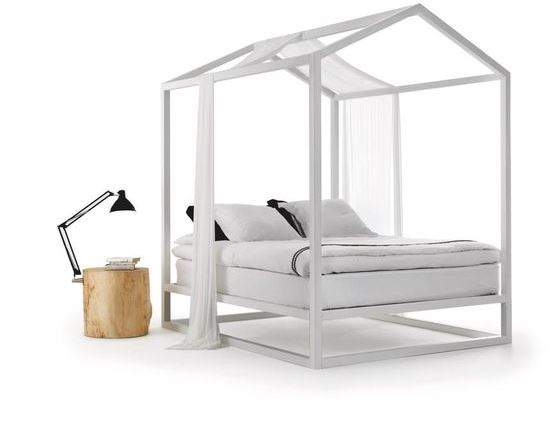 Mogg Piantama Lamp