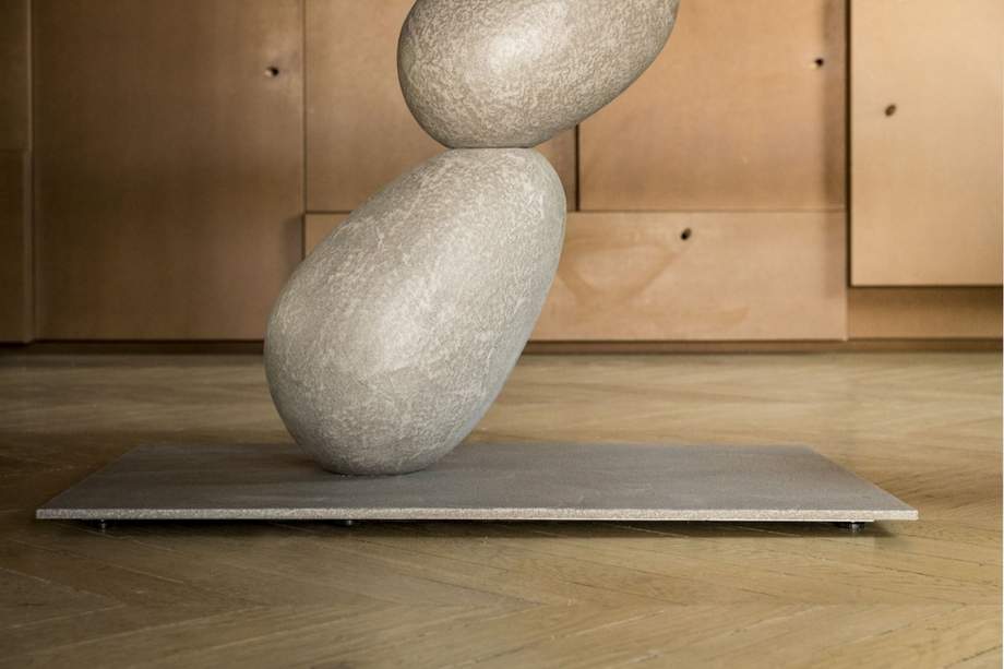 Mogg Matera Table
