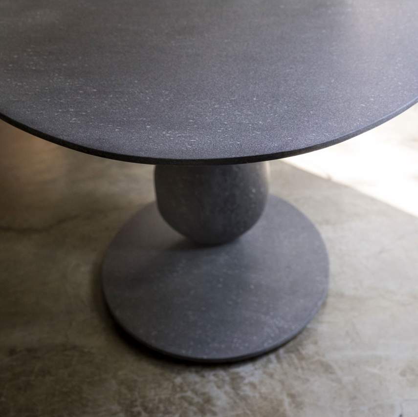 Mogg Matera Table