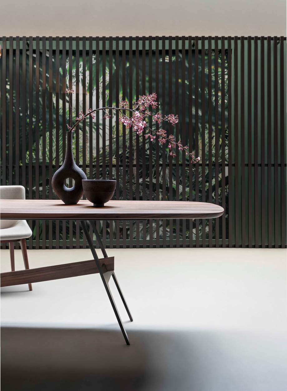 Bonaldo Slot Table