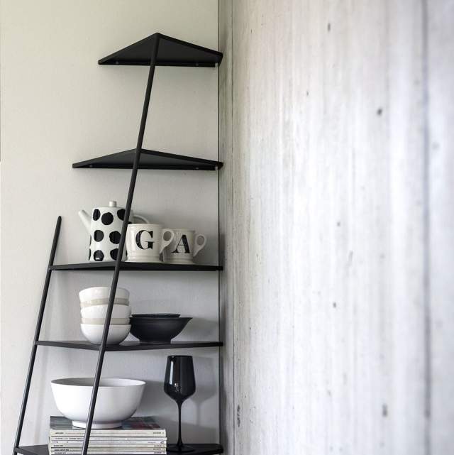Mogg Mama' Bookshelves