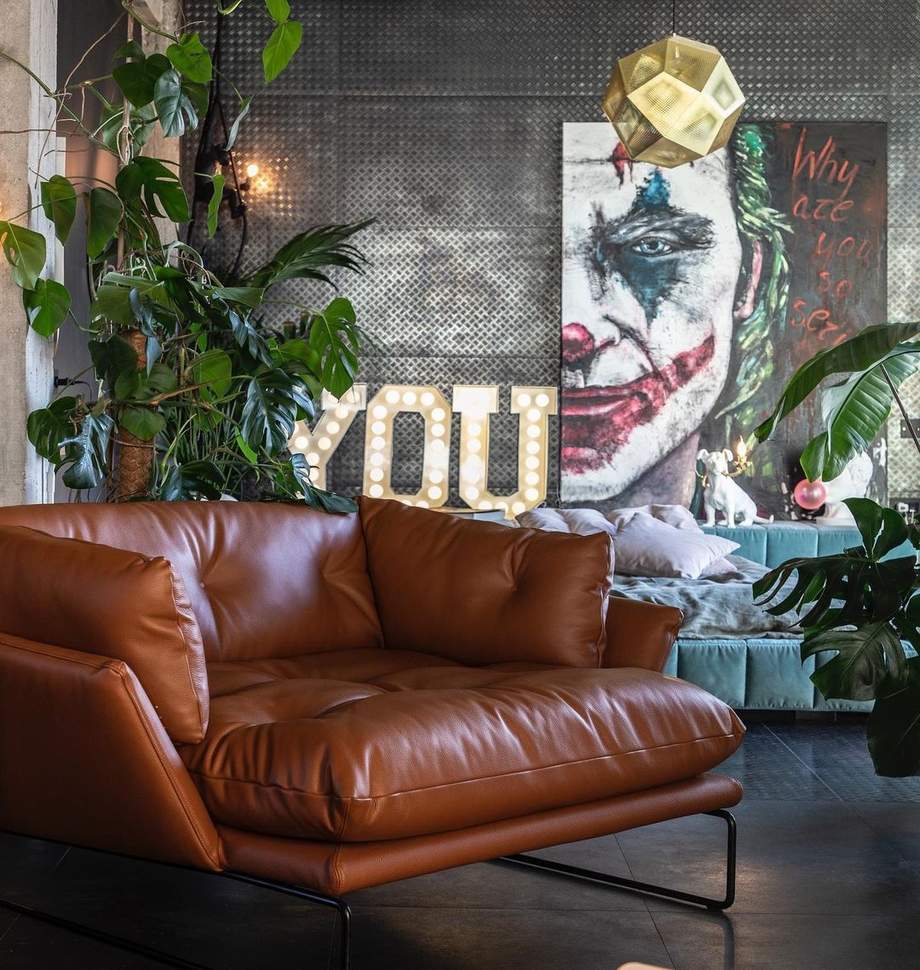 Saba New York Suite Lounge Armchair