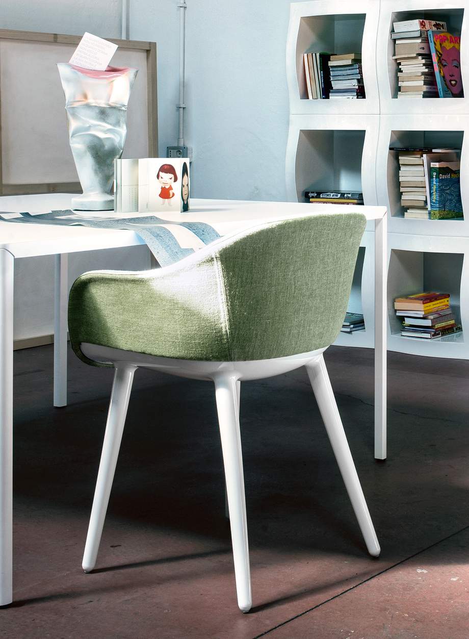 Magis Cyborg Lady Chair