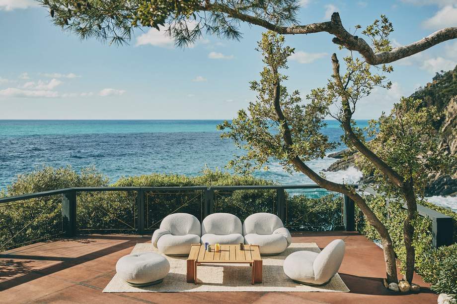Gubi Pacha Sofa Outdoor