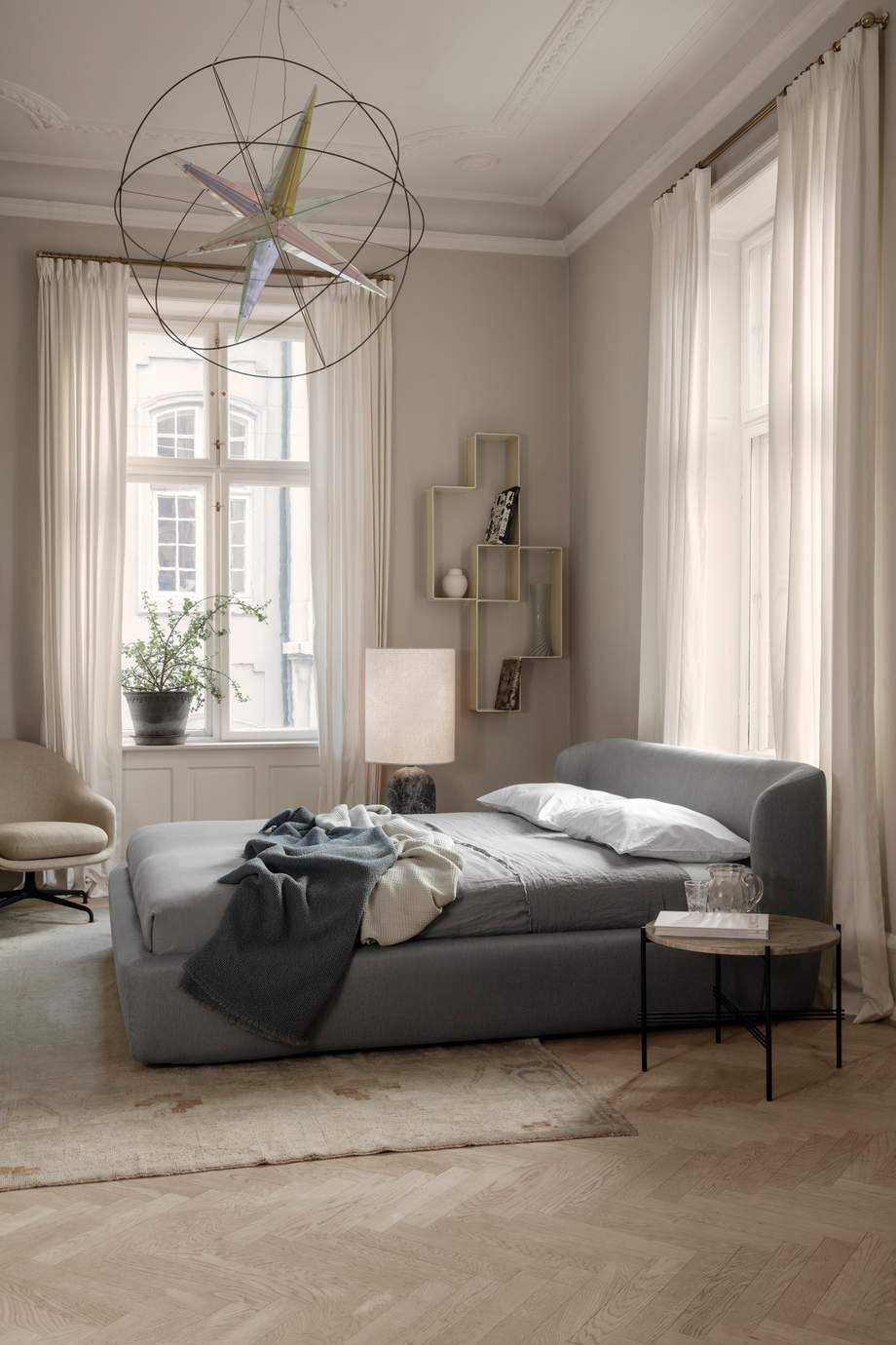 Gubi TS Round Coffee Tables
