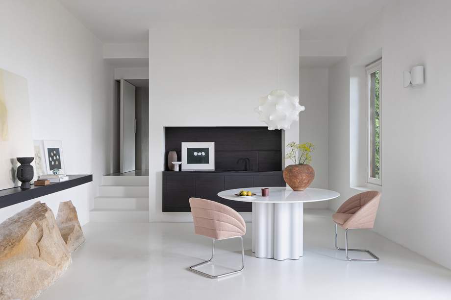 Saba Petite Fleur Chair