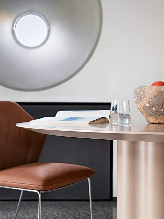 Saba Teatro Magico Table