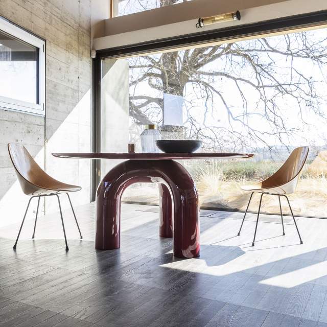 Mogg Elephante Table