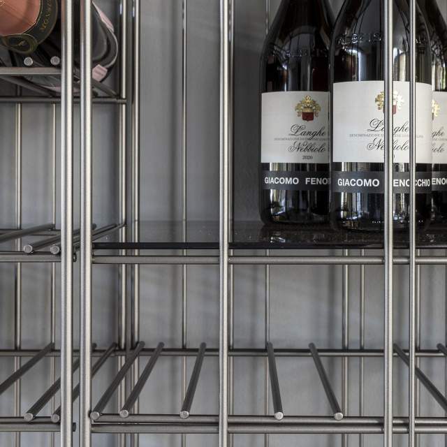 Mogg Metrica Wine