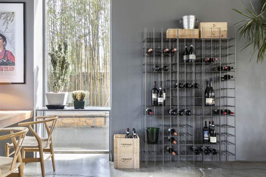 Mogg Metrica Wine