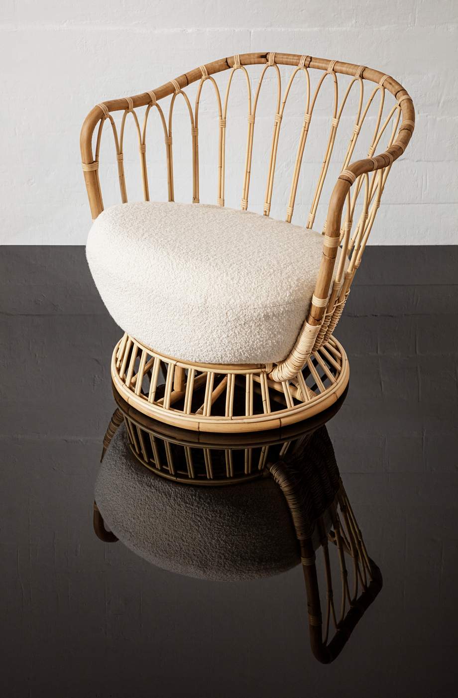 Gubi Grace Lounge Chair