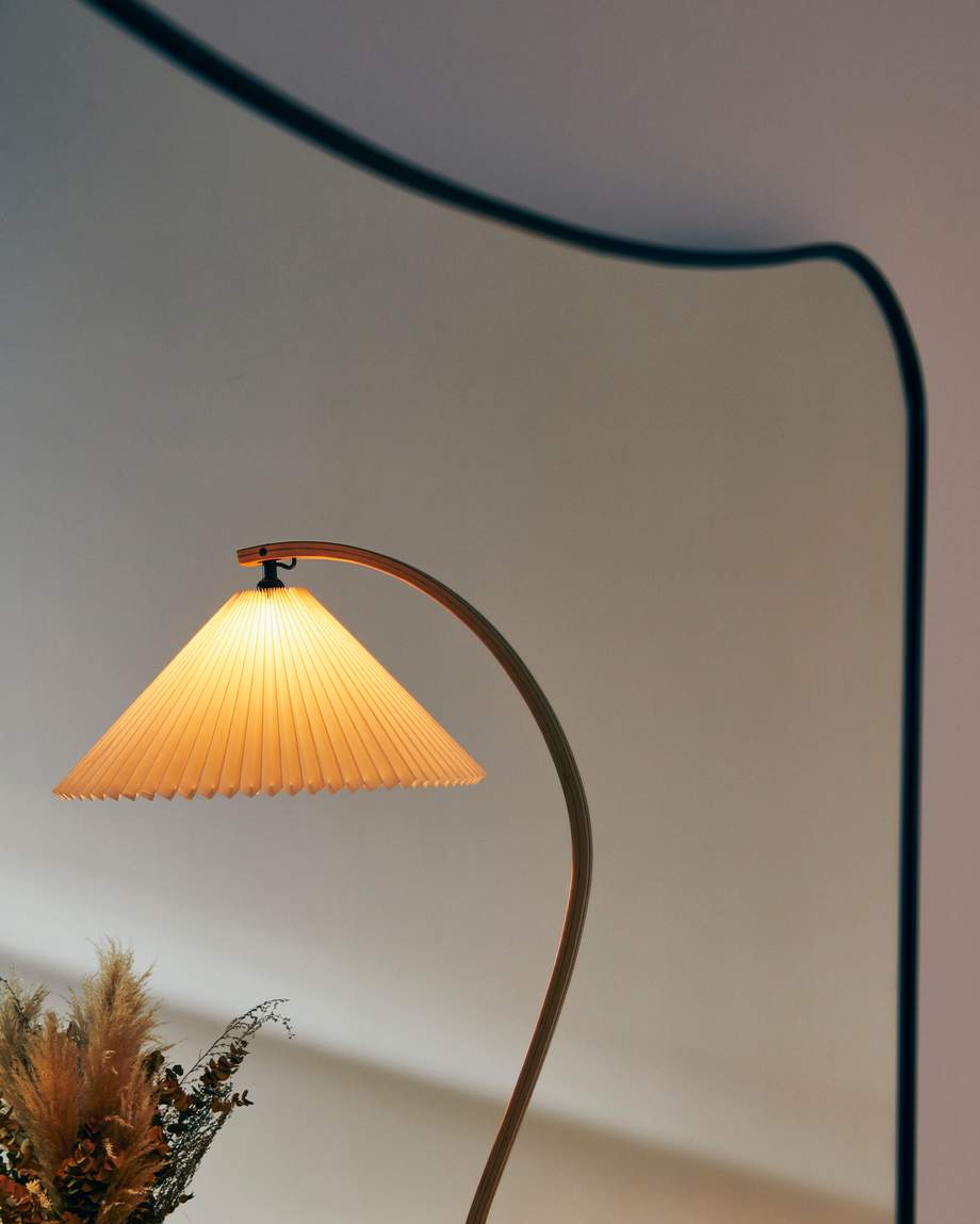 Gubi Timberline Floor Lamp