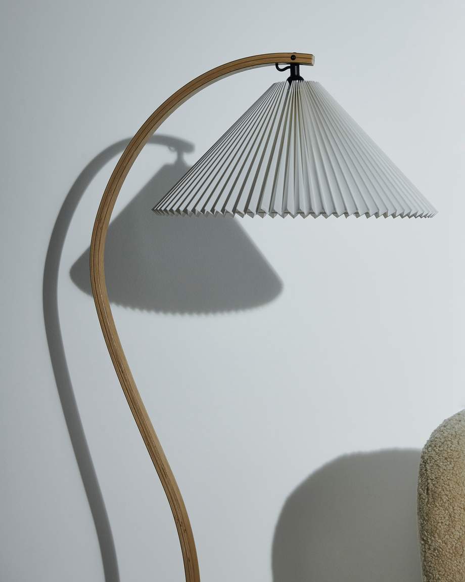 Gubi Timberline Floor Lamp