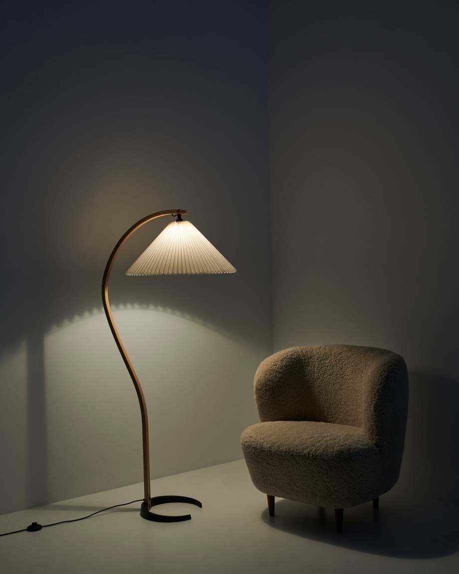 Gubi Timberline Floor Lamp