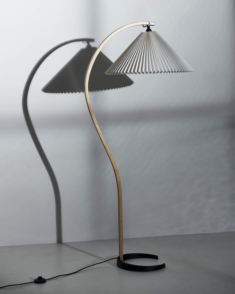 Gubi Timberline Floor Lamp