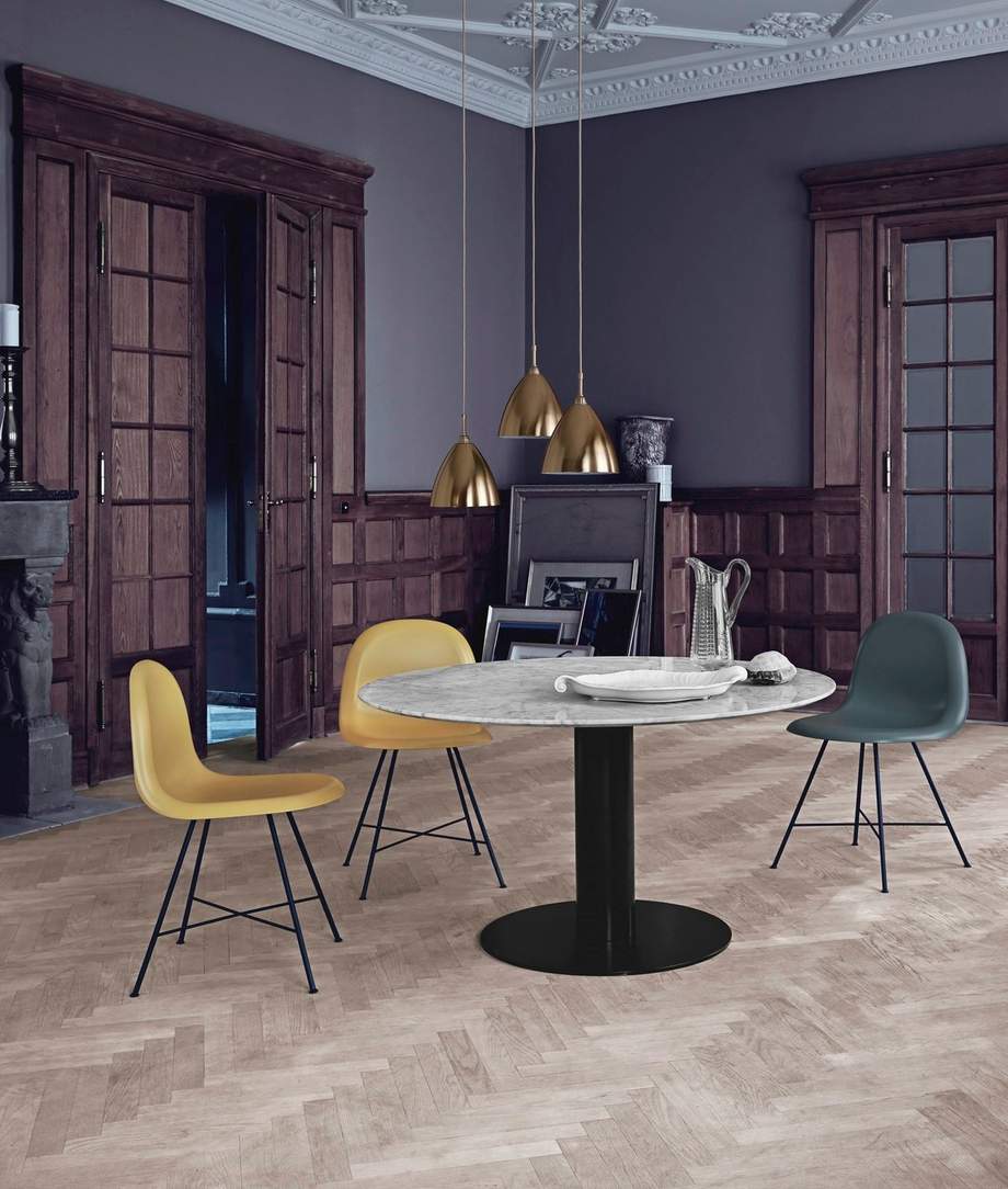 Gubi 2.0 Dining Table